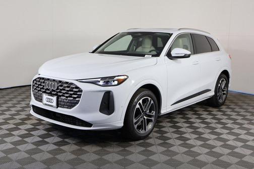 2025 Audi Q5 Prestige TFSI quattro S tronic