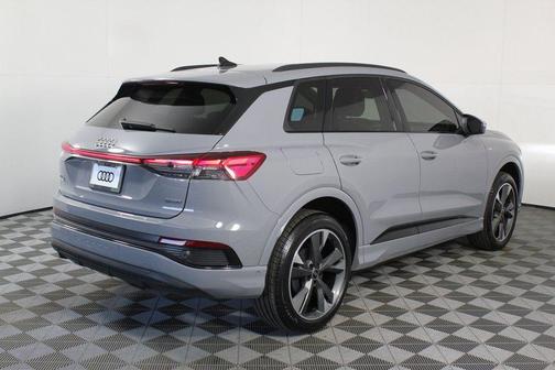 2024 Audi Q4 e-tron Premium Plus 50 quattro