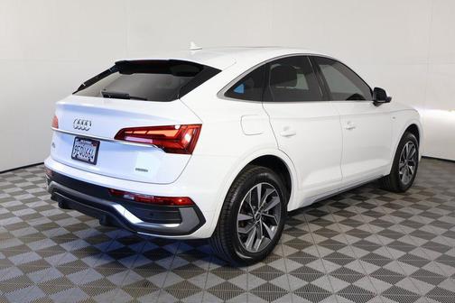 2023 Audi Q5 45 S line Premium Plus
