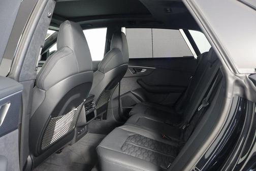 mythos black metallic 2026 Audi RS Q8 4.0T