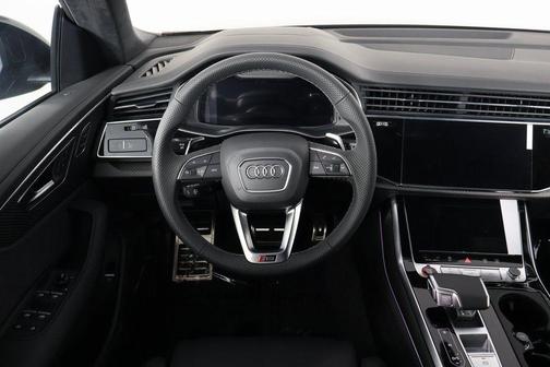 mythos black metallic 2026 Audi RS Q8 4.0T