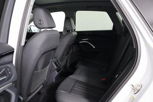 2025 Audi Q5 Premium TFSI quattro S tronic