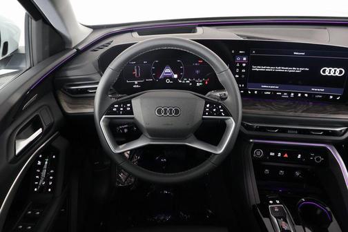 2025 Audi Q5 Premium Plus TFSI quattro S tronic