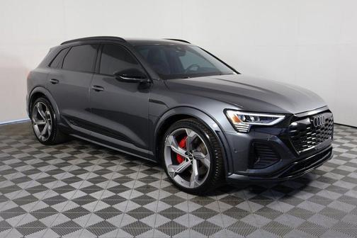 2024 Audi SQ8 4.0T Premium Plus