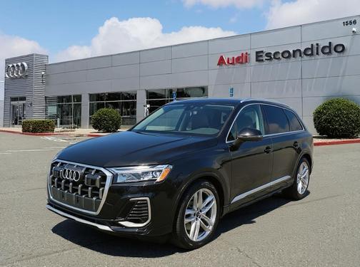 2025 Audi Q7 55 Premium Plus