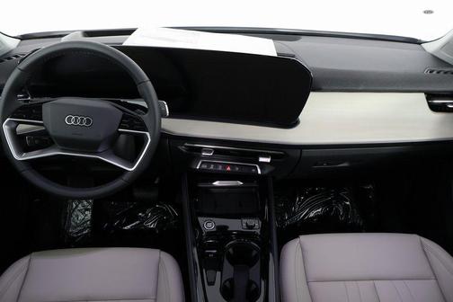 Arkona White 2026 Audi Q3 TFSI quattro S tronic