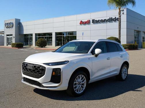 Arkona White 2026 Audi Q3 TFSI quattro S tronic