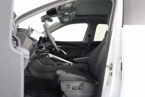 Arkona White 2026 Audi Q5 Premium TFSI quattro S tronic