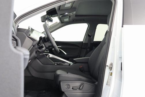 Arkona White 2026 Audi Q5 Premium TFSI quattro S tronic