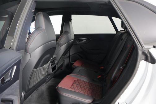 2026 Audi RS Q8 4.0T