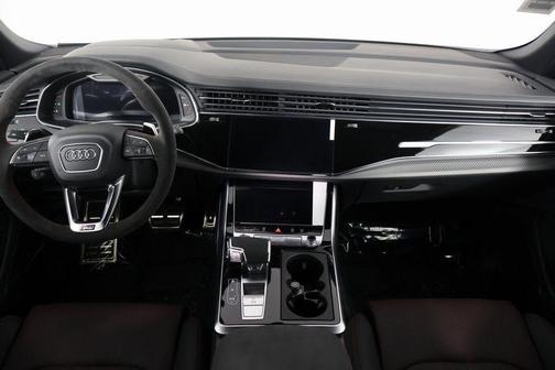 glacier white metallic 2026 Audi RS Q8 4.0T