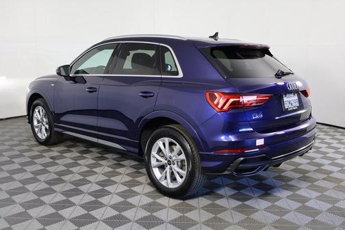 2022 Audi Q3 Premium 45 TFSI S line quattro Tiptronic