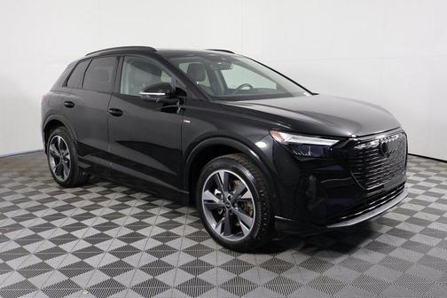 2024 Audi Q4 e-tron Premium Plus 50 quattro