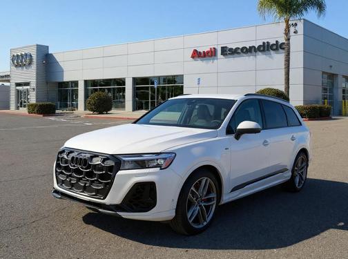 Glacier White Metallic 2026 Audi Q7 55 Prestige