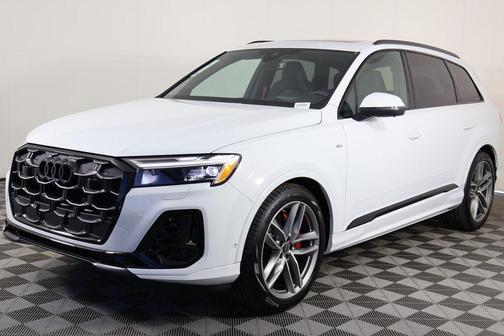 Glacier White Metallic 2026 Audi Q7 55 Prestige