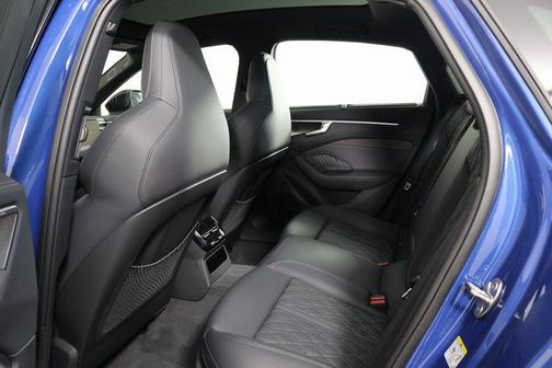 Firmament Blue Metallic 2026 Audi A6 Prestige quattro S tronic