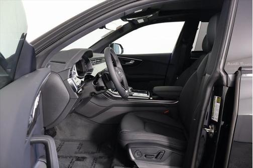 Mythos Black Metallic 2026 Audi Q8 55 Premium Plus