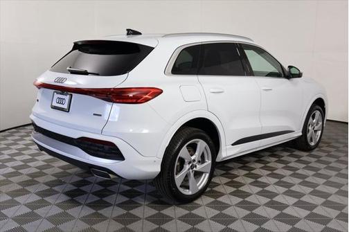 2025 Audi Q5 Premium Plus TFSI quattro S tronic