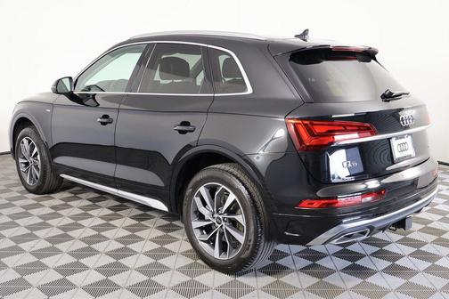 2023 Audi Q5 45 S line Premium