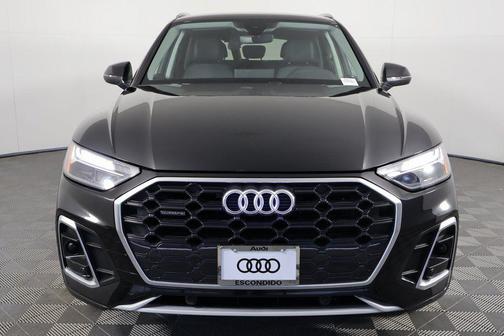 2023 Audi Q5 45 S line Premium
