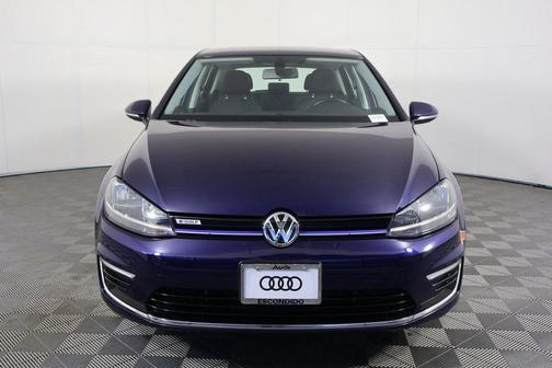 2019 Volkswagen e-Golf SE