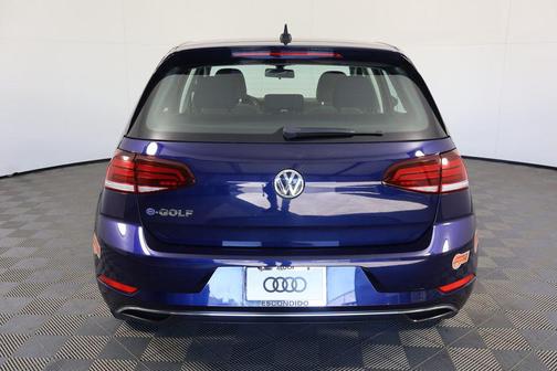 2019 Volkswagen e-Golf SE
