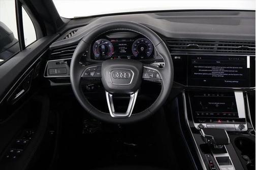 2026 Audi Q7 55 Premium Plus
