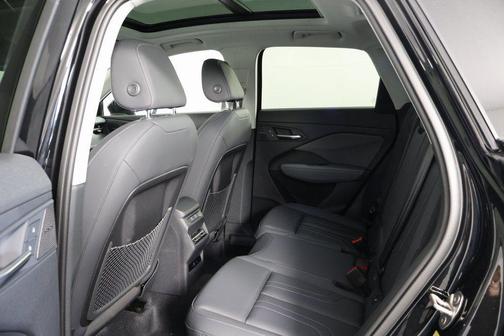 Mythos Black Metallic 2026 Audi Q3 TFSI quattro S tronic