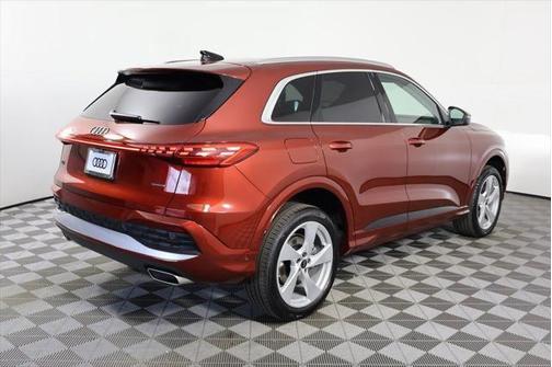 2025 Audi Q5 Premium Plus TFSI quattro S tronic