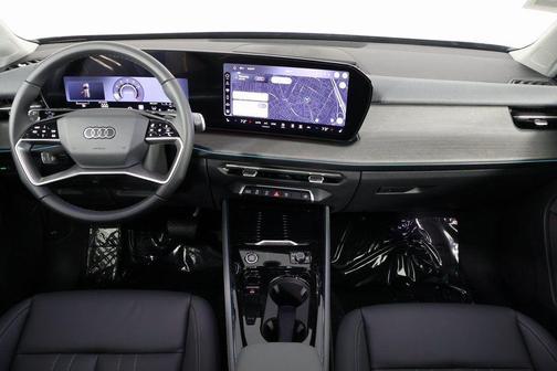 Mythos Black Metallic 2026 Audi Q3 S line