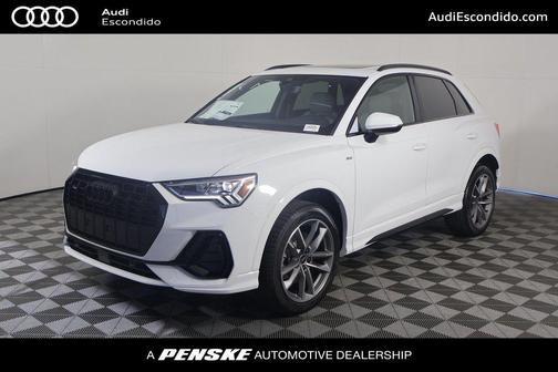 2025 Audi Q3 Premium 45 TFSI S line quattro Tiptronic