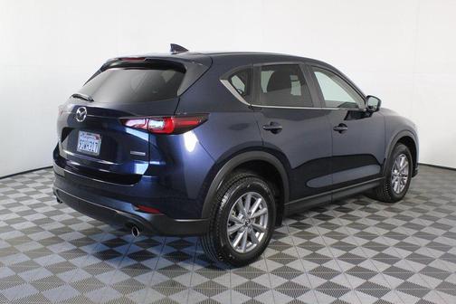 2022 Mazda CX-5 2.5 S Preferred Package