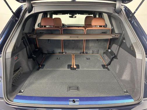 2025 Audi Q7 45 Premium Plus