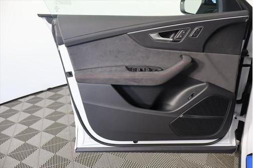 2026 Audi RS Q8 4.0T