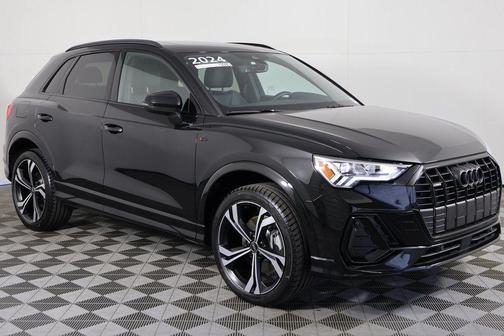 Mythos Black Metallic 2024 Audi Q3 45 S line Premium Plus
