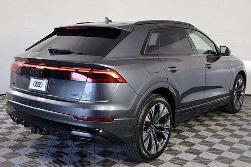 2026 Audi Q8 55 Premium Plus