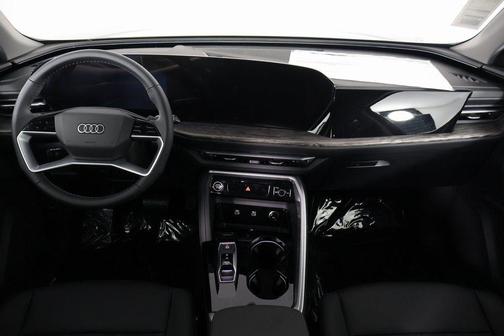 2025 Audi Q5 Premium