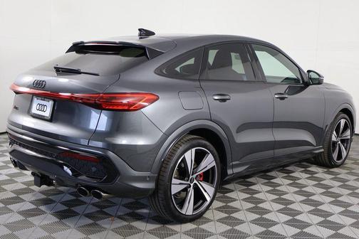 Daytona Gray Pearl Effect 2026 Audi SQ5 3.0T Premium Plus