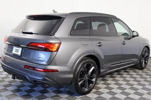 2026 Audi Q7 55 Premium Plus