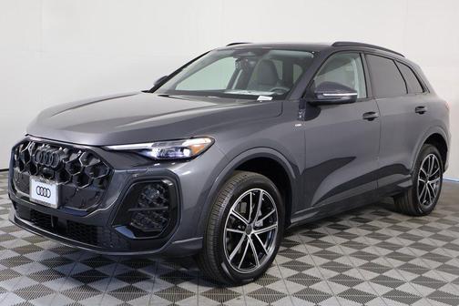 Tambora Gray Metallic 2026 Audi Q5 Premium Plus TFSI quattro S tronic