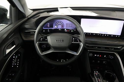 Tambora Gray Metallic 2026 Audi Q5 Premium Plus TFSI quattro S tronic
