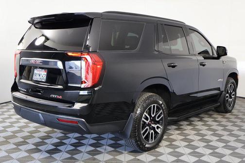 2024 GMC Yukon 4WD AT4