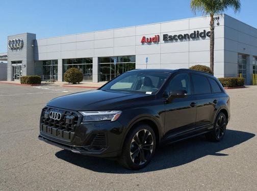 Mythos Black Metallic 2026 Audi Q7 55 Premium Plus