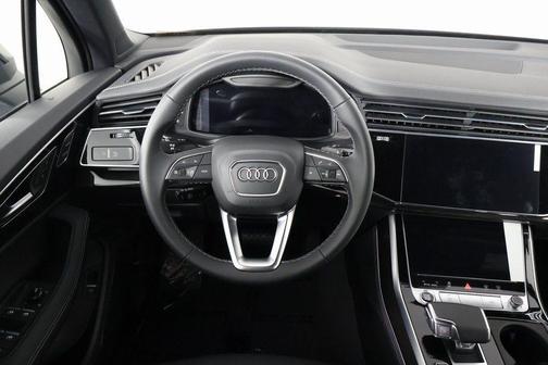 Mythos Black Metallic 2026 Audi Q7 55 Premium Plus