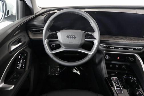 Glacier White Metallic 2026 Audi Q5 Premium Plus TFSI quattro S tronic