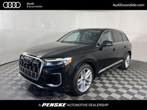 2025 Audi Q7 55 Premium Plus