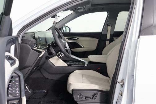 Glacier White Metallic 2026 Audi Q5 Premium TFSI quattro S tronic