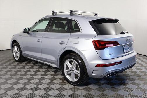2022 Audi Q5 e 55 S line Premium Plus