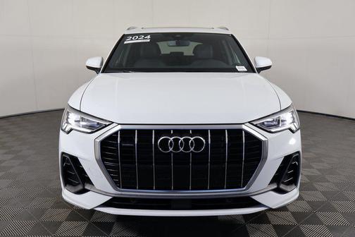 2024 Audi Q3 Premium Plus 45 TFSI S line quattro Tiptronic