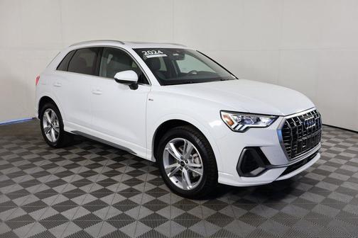 2024 Audi Q3 Premium Plus 45 TFSI S line quattro Tiptronic